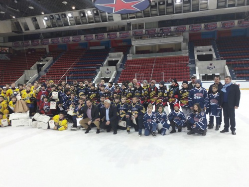 Юные уфимские хоккеисты завоевали серебряные медали на Международном турнире «Золотая шайба» в Москве
