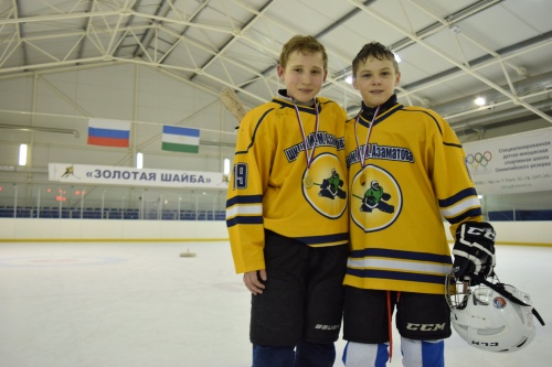 Юные хоккеисты Уфы – победители республиканского этапа турнира «Золотая шайба»