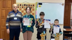 Турнир «Золотая пешка» по шахматам среди юношей и девушек
