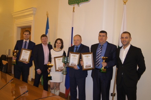 Награждены команды-победители IV Уфимских зимних Корпоративных Игр на кубок главы Администрации Уфы