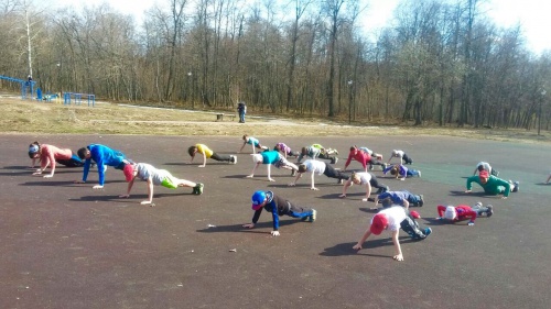 Уфимские спортивные школы продолжают активно принимать участие в общегородском флэшмобе «Уфимский рекорд Победы».