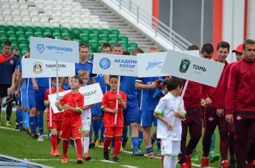 В Уфе стартовал финал первенства России по футболу среди команд спортивных школ 