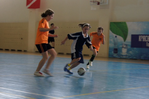 Завершились городские соревнования по мини-футболу среди команд общеобразовательных учреждений (девочки 2003-2004 г.р.), в рамках общероссийского проекта «Мини-футбол в школу».