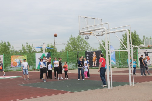 В Уфе состоялся городской спортивный фестиваль семейных команд «Папа, мама и я - спортивная семья».