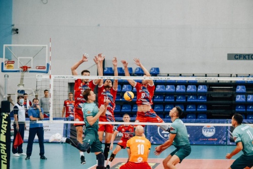Волейбольный клуб «Урал» одержал победу в первом матче этапа Кубка России по волейболу