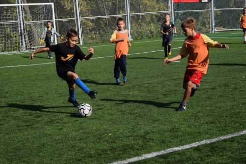 Юные футболисты Уфы вступят в борьбу за победу в соревнованиях «Кожаный мяч - 2017»